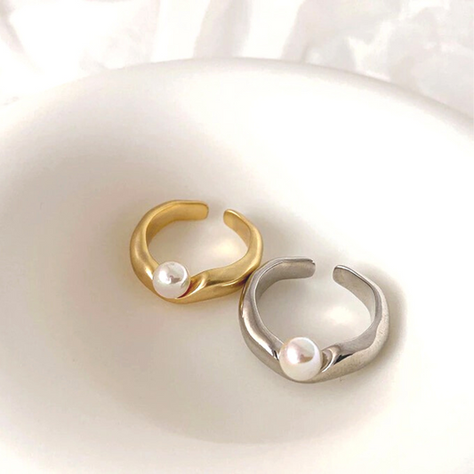 Pearl Wave Ring